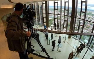 Video Crew Frankfurt cameraman filming for PWC in Frankfurt